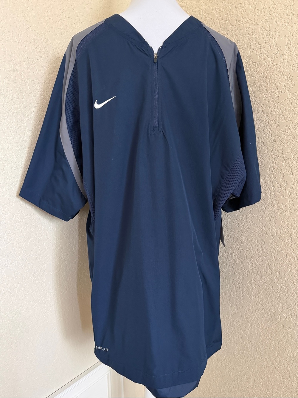 Nike Navy Short-Sleeve Storm-Fit Pullover